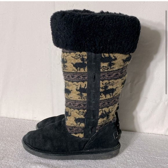 Bearpaw Black Tan Jacquard Deer Print Boots 8 - Picture 3 of 15